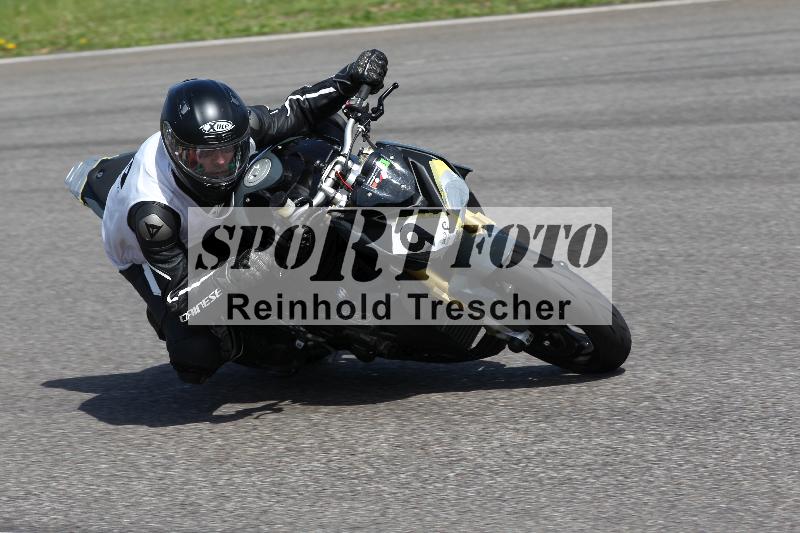 /Archiv-2022/08 17.04.2022 Speer Racing ADR/Instruktorengruppe/9